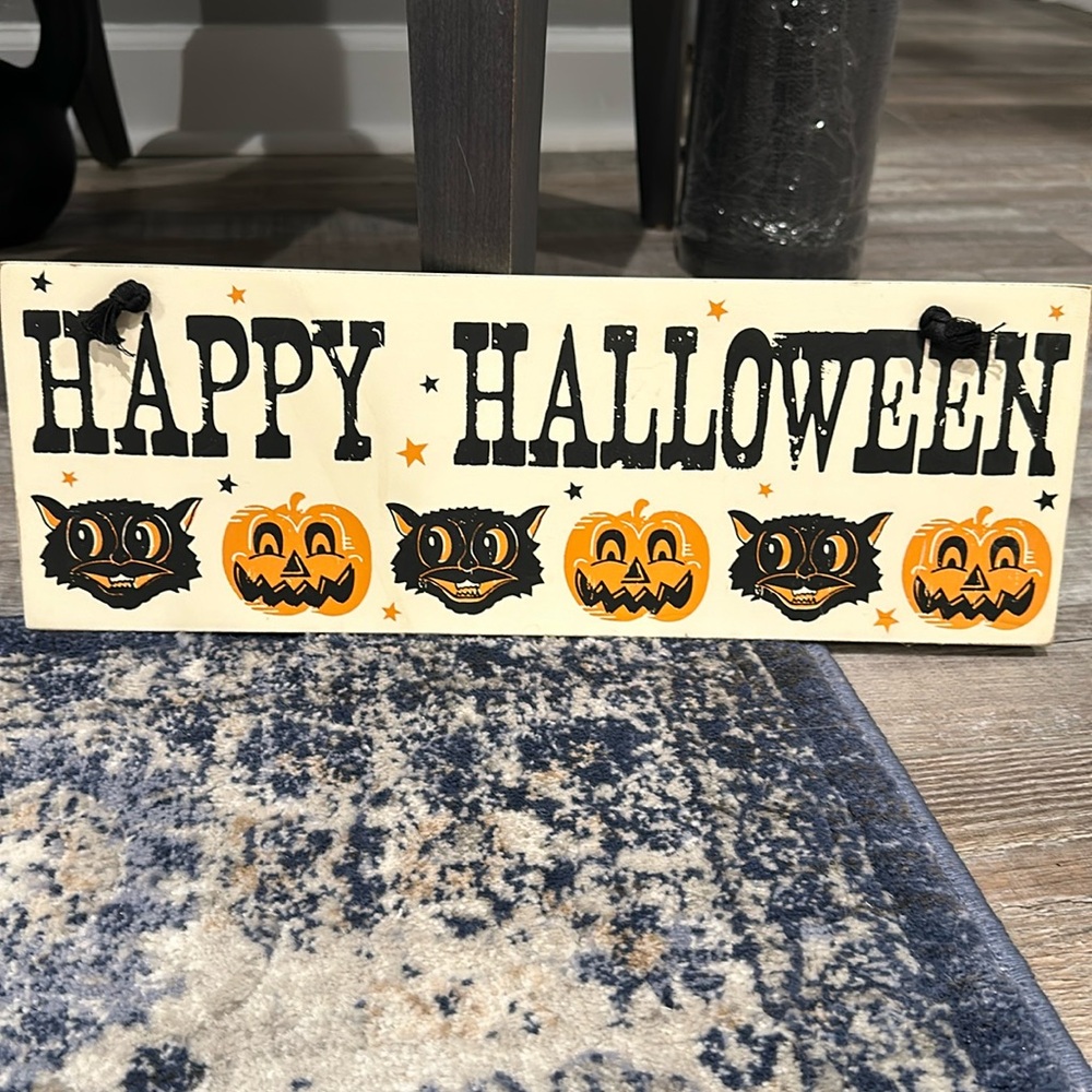 Halloween decor wall sign